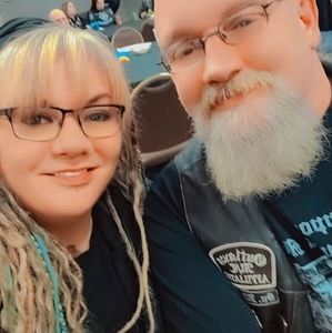 Meet your Posher, Christi